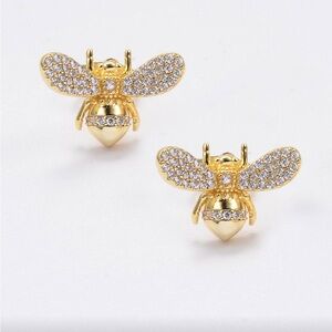 Gold Bee Stud Earrings R94